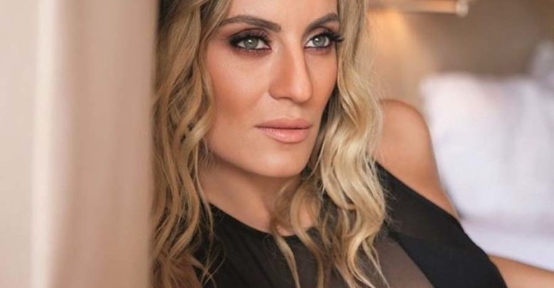 Η Ελεονώρα Μελέτη έδειξε το μελανιασμένο σώμα της (φωτο) Η Ελεονώρα Μελέτη έδειξε το μελανιασμένο σώμα της (φωτο)