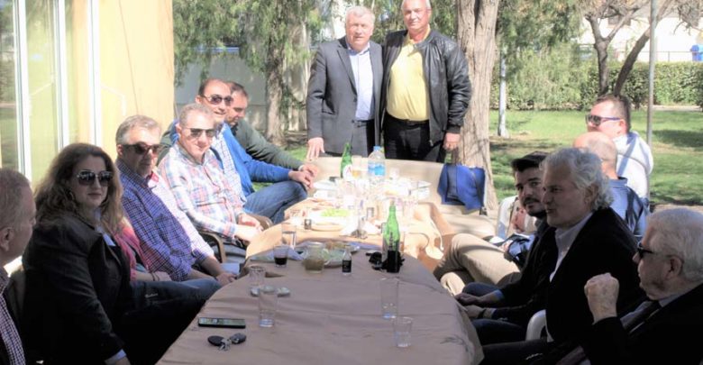 Με το Θανάση Νασιακόπουλο συστρατεύεται, με στόχο την αυτοδυναμία, ο τέως δήμαρχος Πλατυκάμπου Αλέκος Χονδρονάσιος Με το Θανάση Νασιακόπουλο συστρατεύεται, με στόχο την αυτοδυναμία, ο τέως δήμαρχος Πλατυκάμπου Αλέκος Χονδρονάσιος