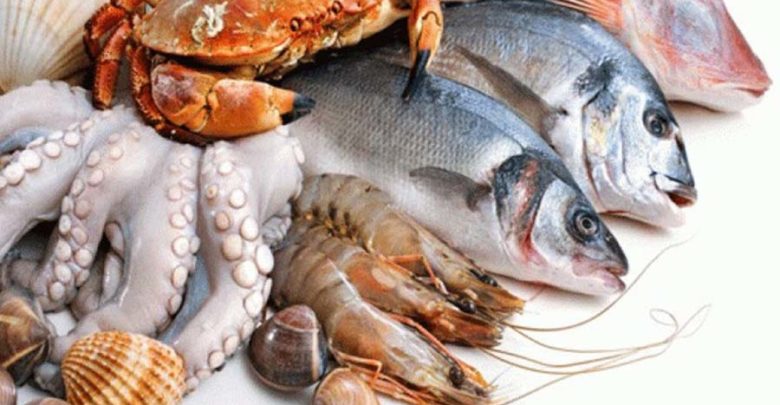 Γιατί πρέπει να τρώμε θαλασσινά - Ποια είδη κάνουν καλό στην υγεία μας Γιατί πρέπει να τρώμε θαλασσινά - Ποια είδη κάνουν καλό στην υγεία μας