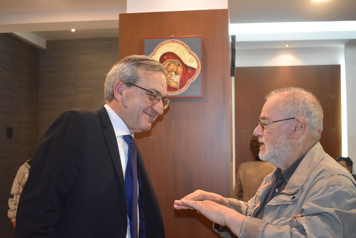 Εγκαινίασε το εκλογικό της κέντρο η δημοτική παράταξη «Λαρισαίων Κοινόν» (φωτο - βίντεο)