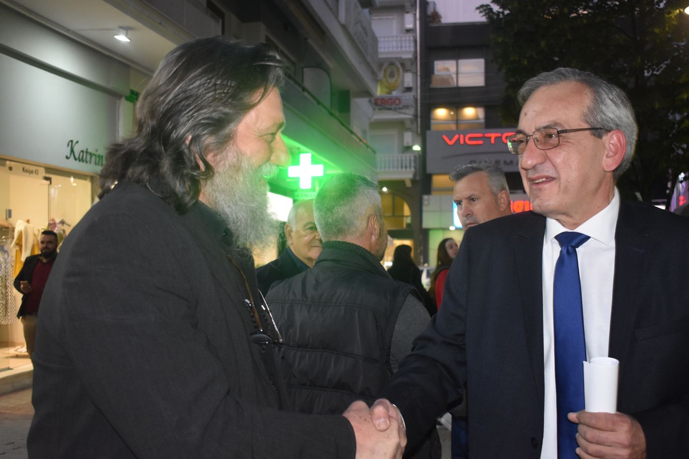 Εγκαινίασε το εκλογικό της κέντρο η δημοτική παράταξη «Λαρισαίων Κοινόν» (φωτο - βίντεο)
