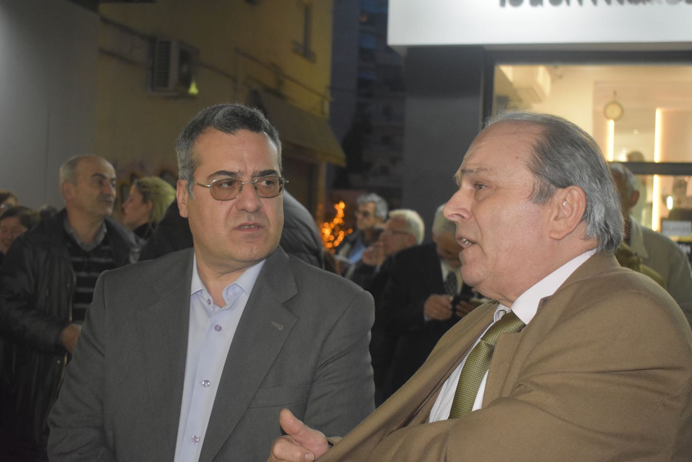 Εγκαινίασε το εκλογικό της κέντρο η δημοτική παράταξη «Λαρισαίων Κοινόν» (φωτο - βίντεο)