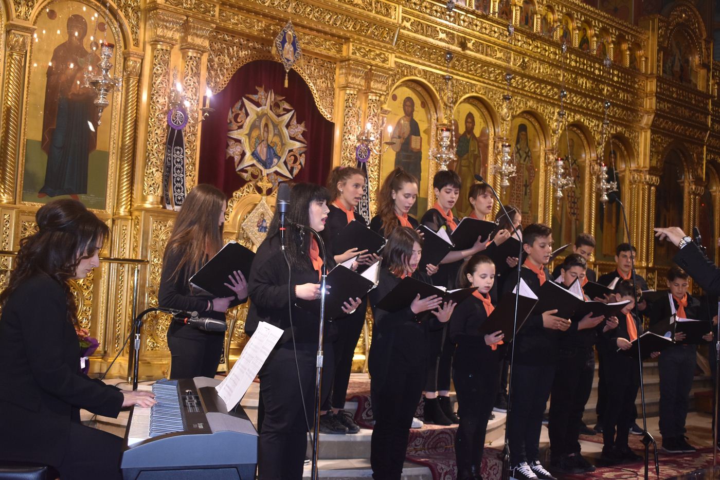 Μάγεψε τους Λαρισαίους η συναυλία θρησκευτικής μουσικής στον Ι.Ν. Αγίου Νικολάου (φωτο - βίντεο)