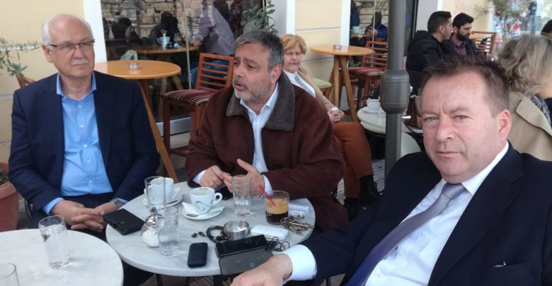 Στη Λάρισα ο υπουργός Επικρατείας Χ. Βερναρδάκης - Εύσημα σε Καλογιάννη, προαναγγελία υποψηφιότητας Κόκκαλη! Στη Λάρισα ο υπουργός Επικρατείας Χ. Βερναρδάκης - Εύσημα σε Καλογιάννη, προαναγγελία υποψηφιότητας Κόκκαλη!