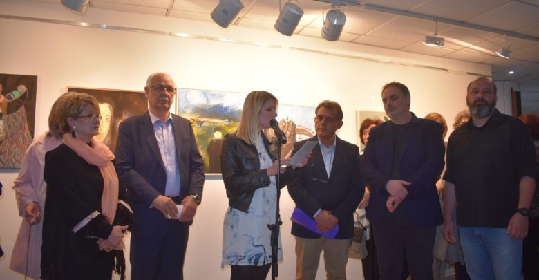 Εγκαίνια για την έκθεση ζωγραφικής «Περί μητέρας φύσης και οικουμενικότητας» στη Λάρισα Εγκαίνια για την έκθεση ζωγραφικής «Περί μητέρας φύσης και οικουμενικότητας» στη Λάρισα