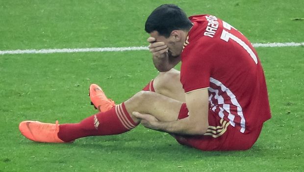 Super League: Τα εννιά γόνατα που λύγισαν φέτος