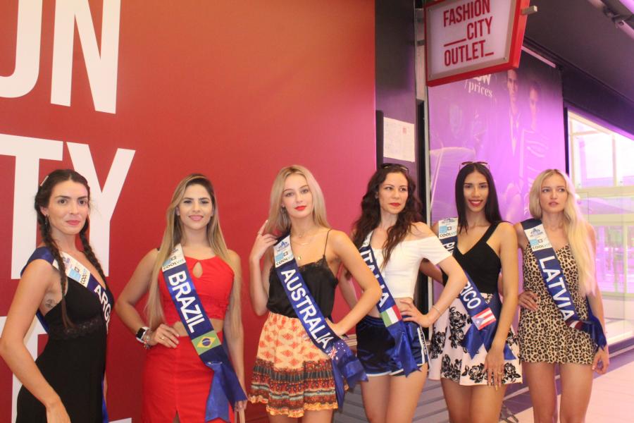 «Πλημμύρισε» καλλονές το Fashion City Outlet (φωτο)