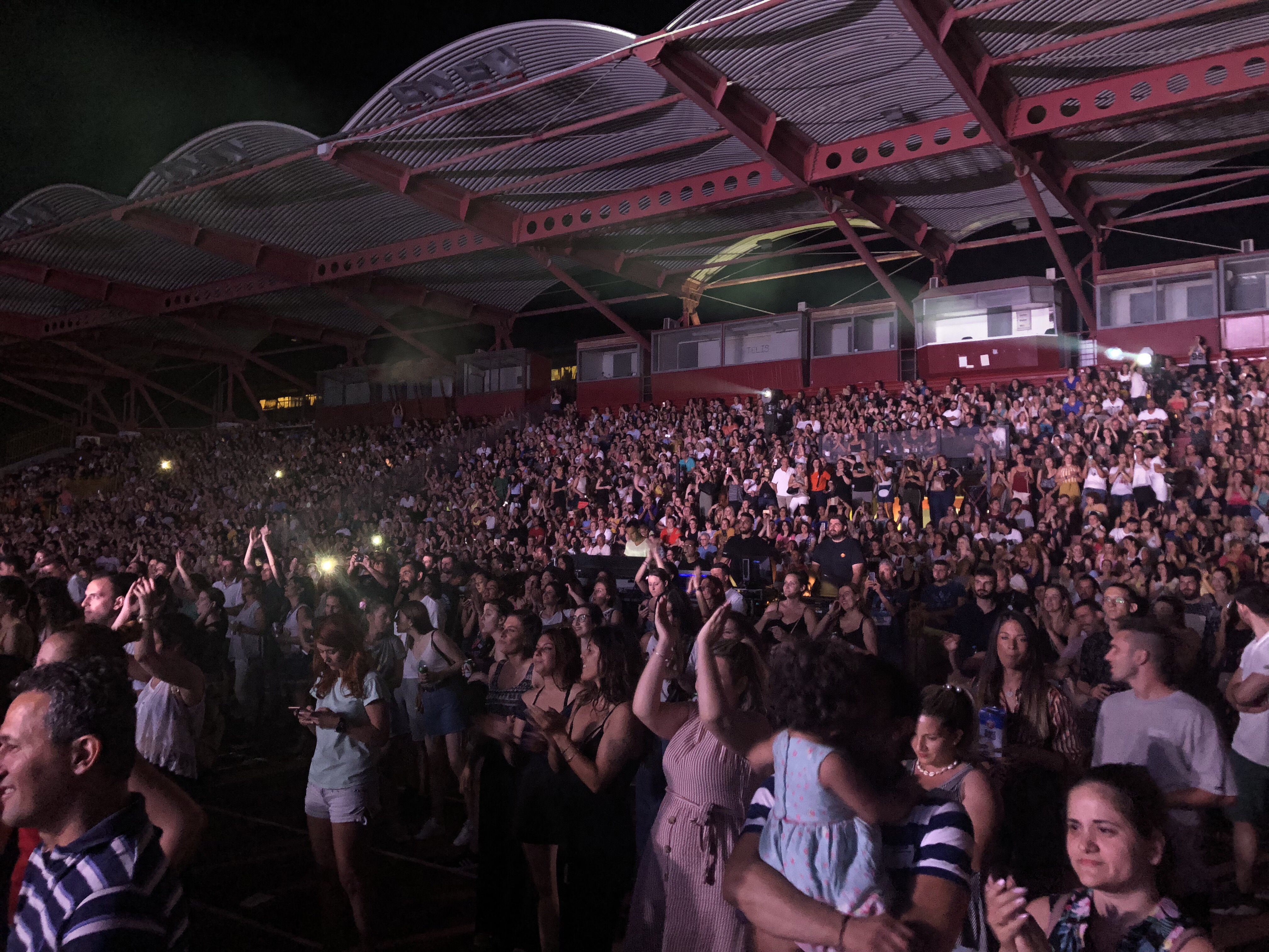 Πανζουρλισμός για Ρούβα και Ρόκκο στο Αλκαζάρ (φωτό - βίντεο)