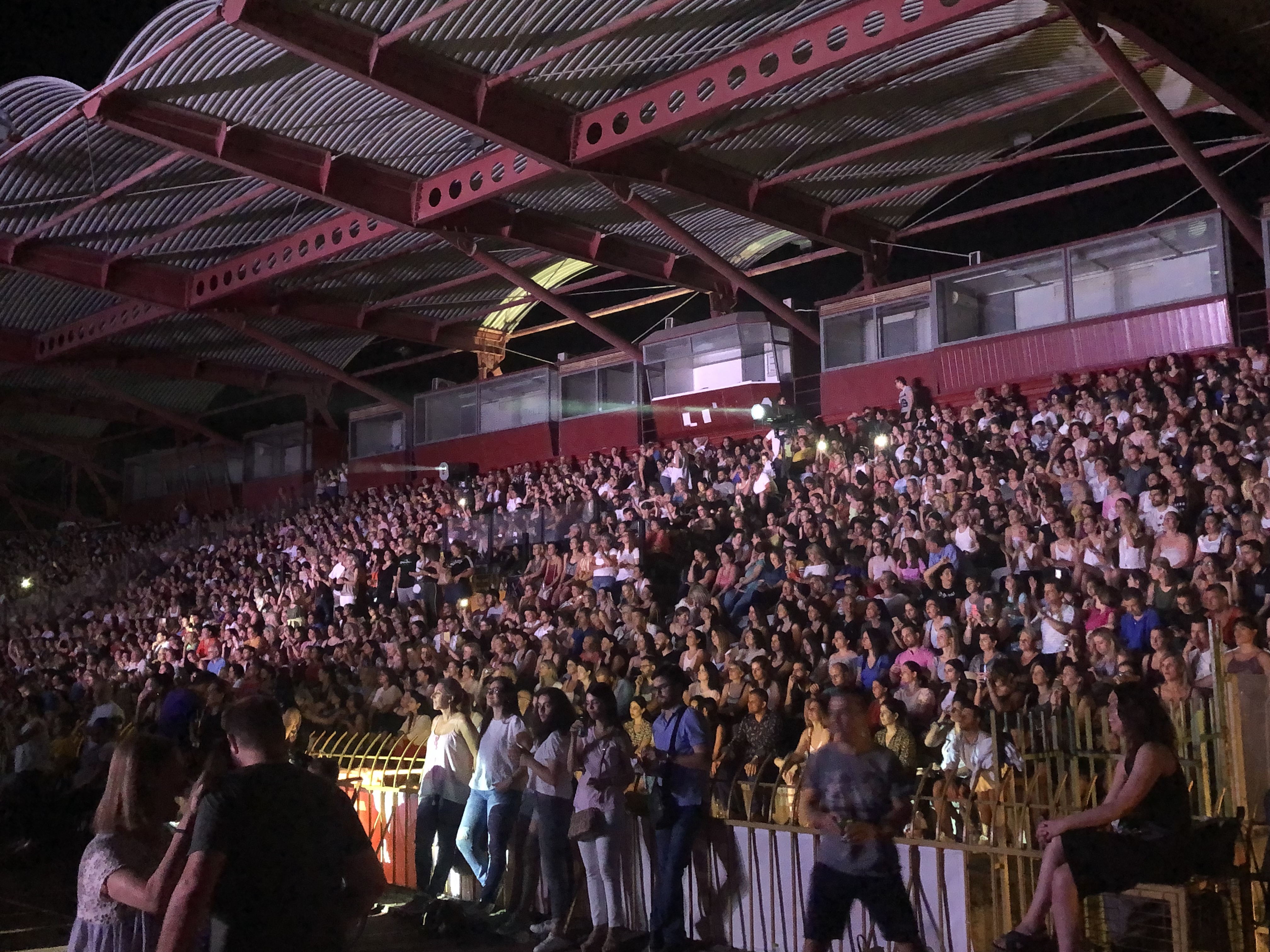 Πανζουρλισμός για Ρούβα και Ρόκκο στο Αλκαζάρ (φωτό - βίντεο)