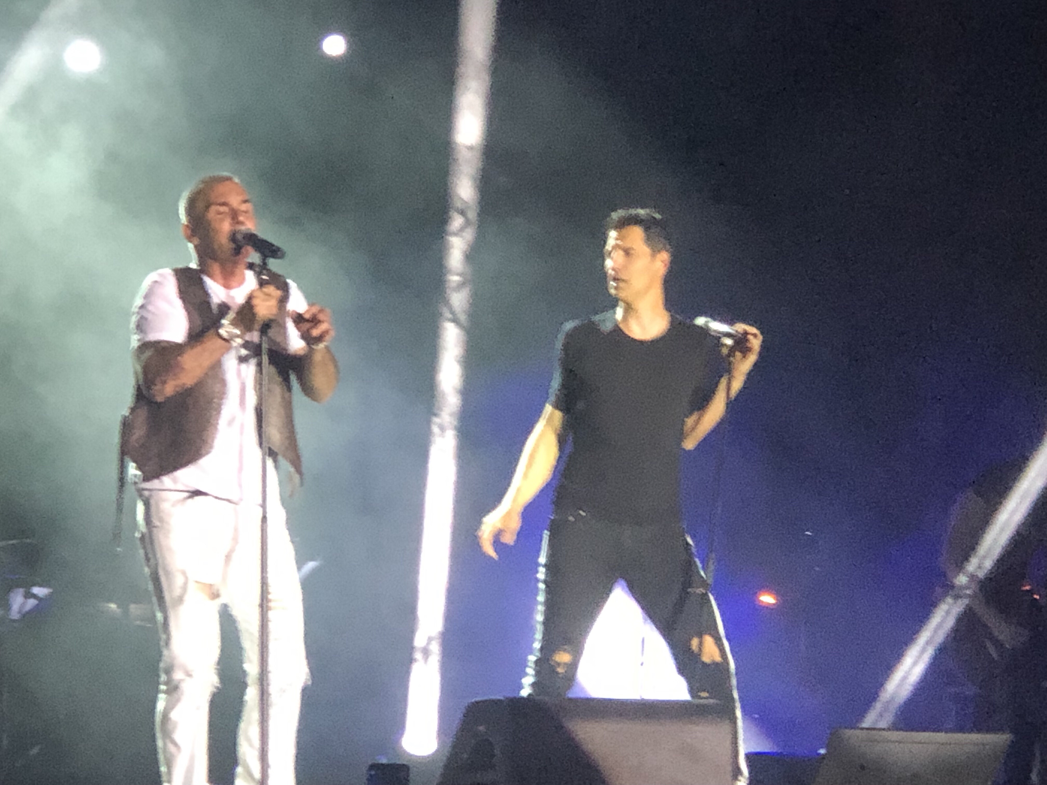 Πανζουρλισμός για Ρούβα και Ρόκκο στο Αλκαζάρ (φωτό - βίντεο)