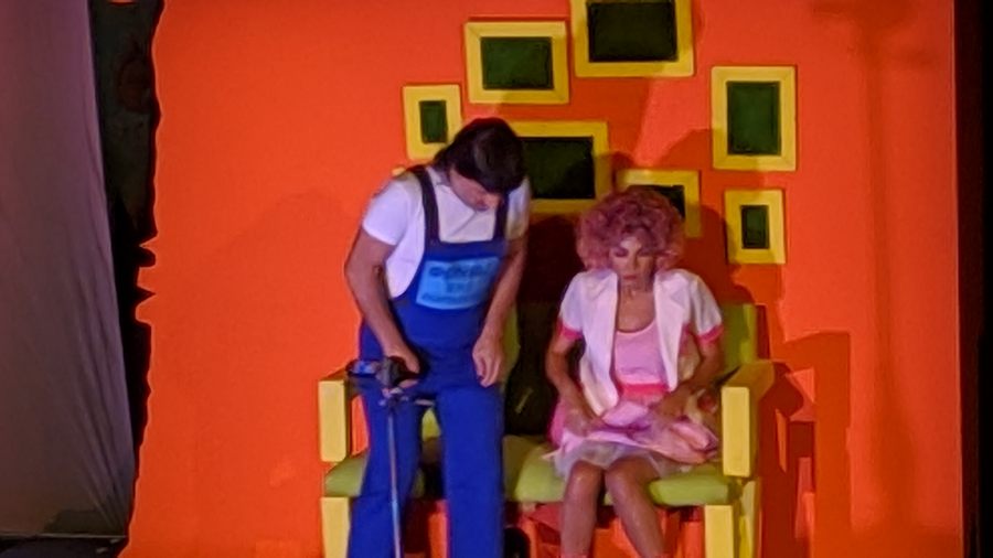 Το αδιαχώρητο για τη «Βερβερίτσα» του Νίκου Μουτσινά στο Κηποθέατρο Αλκαζάρ (φωτο)