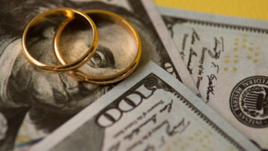 Τα διαζύγια που ξετίναξαν τραπεζικούς λογαριασμούς και εγωισμούς Τα διαζύγια που ξετίναξαν τραπεζικούς λογαριασμούς και εγωισμούς