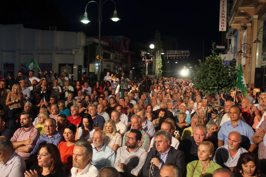 Γεννηματά από Λάρισα: Το ΠΑΣΟΚ δεν διαλύεται, δεν μπαίνει ταφόπλακα - Δεν είμαστε μπαταχτσήδες (φωτό - video)