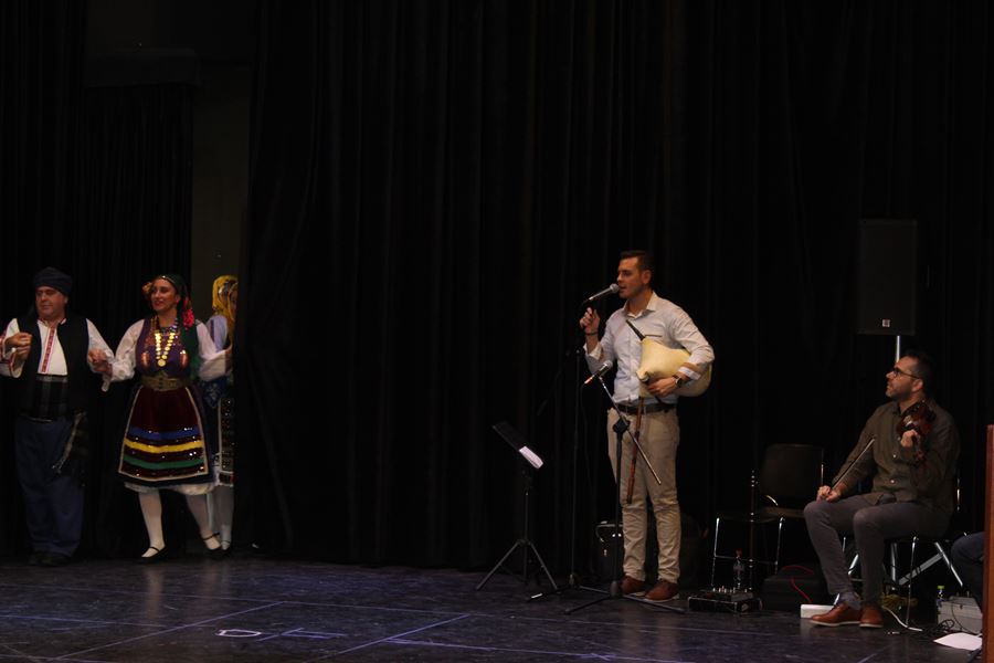 Ξεσήκωσε τους Λαρισαίους το 16ο Φεστιβάλ Παραδοσιακών Χορών της ΠΕΕ - ΟΤΕ στη Δημοτική Πινακοθήκη (φωτο - βίντεο)