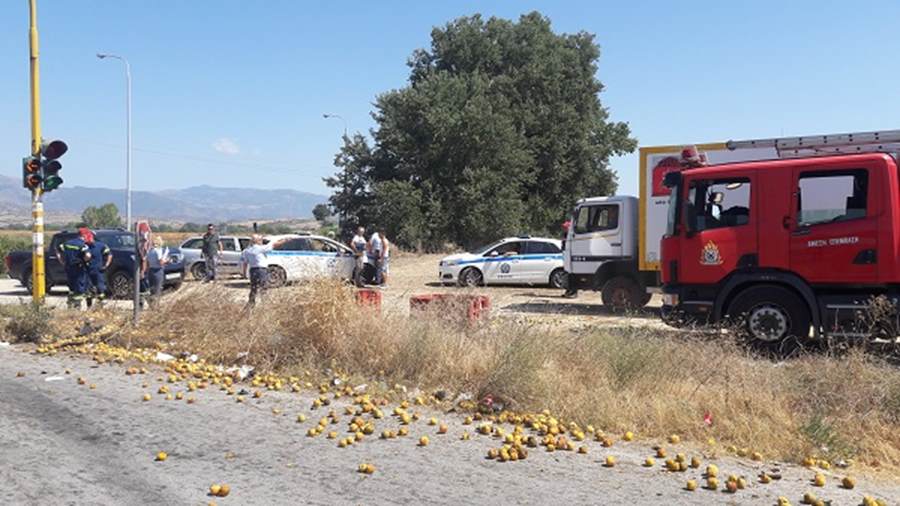 Ανήλικα παιδιά ανάμεσα στους τραυματίες του σοβαρού τροχαίου έξω από τη Λάρισα (φωτο)