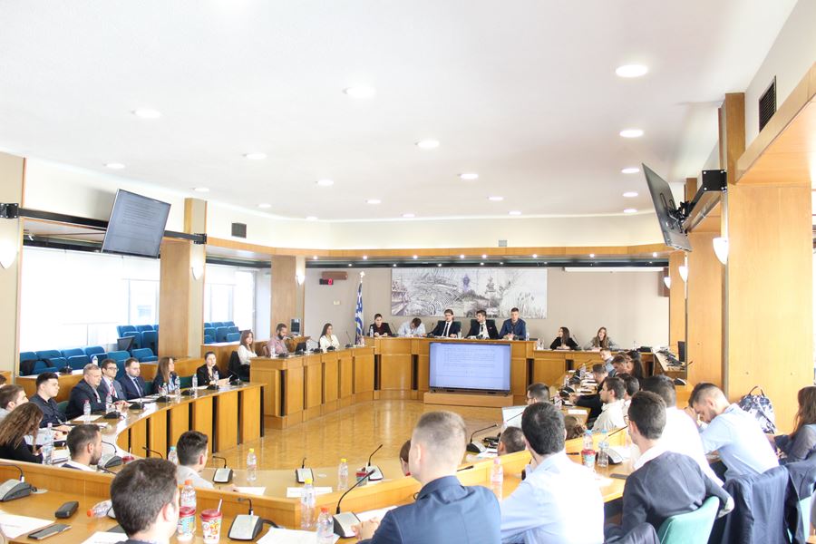 Ολοκληρώθηκαν οι διεργασίες του 1ου Περιφερειακού Συμβουλίου Νέων στη Λάρισα (φωτο)