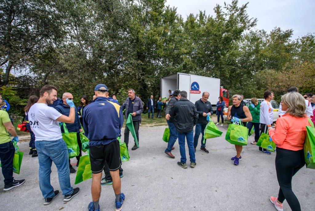 Πλήθος εθελοντών στην πρωτοβουλία της ΟΛΥΜΠΟΣ για έναν καθαρότερο Πηνειό