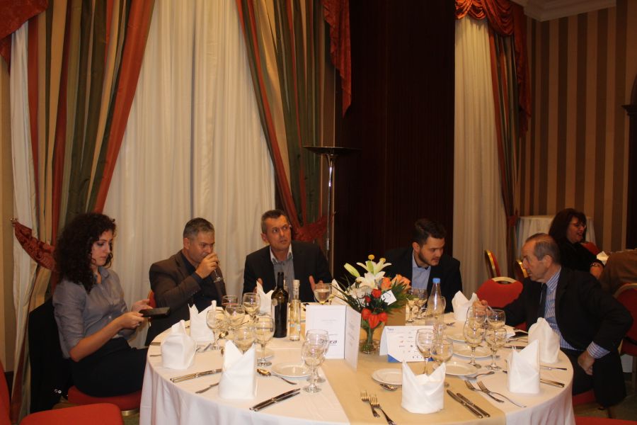 Δείτε πλούσιο φωτορεπορτάζ από το δείπνο του ΣΘΕΒ στη Λάρισα