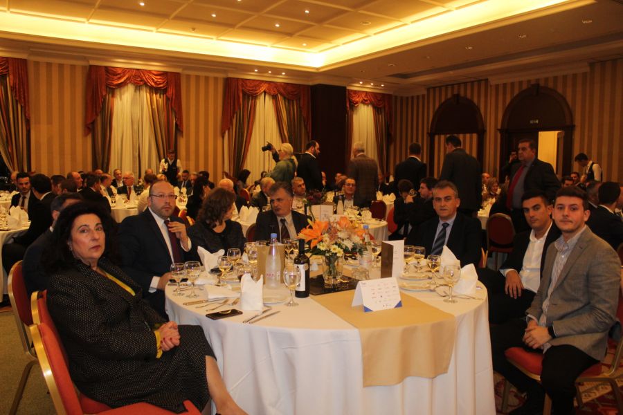 Δείτε πλούσιο φωτορεπορτάζ από το δείπνο του ΣΘΕΒ στη Λάρισα
