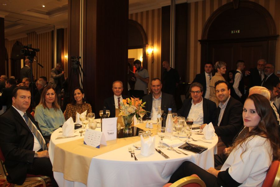 Δείτε πλούσιο φωτορεπορτάζ από το δείπνο του ΣΘΕΒ στη Λάρισα