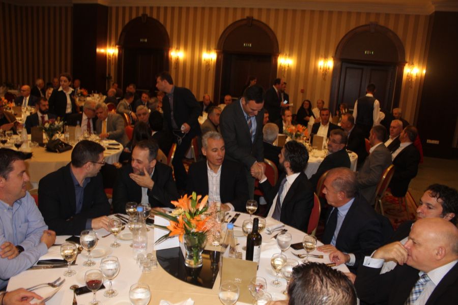 Δείτε πλούσιο φωτορεπορτάζ από το δείπνο του ΣΘΕΒ στη Λάρισα