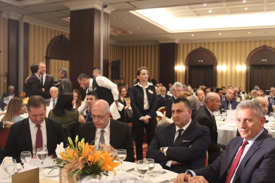 Δείτε πλούσιο φωτορεπορτάζ από το δείπνο του ΣΘΕΒ στη Λάρισα