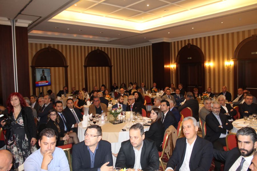 Δείτε πλούσιο φωτορεπορτάζ από το δείπνο του ΣΘΕΒ στη Λάρισα