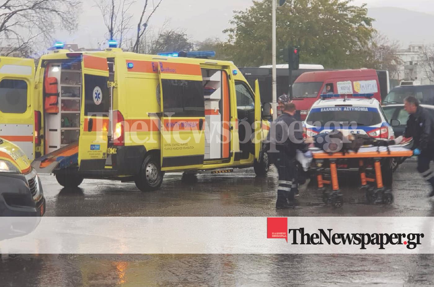 Βόλος: Νεκρή γυναίκα κάτω από τις ρόδες νταλίκας σε φρικτό τροχαίο δυστύχημα (φωτό - video)