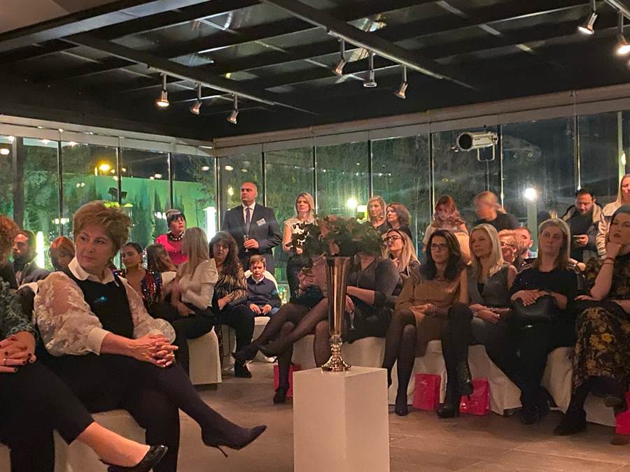 Έλαμψε στη Λάρισα η επίδειξη μόδας που έγινε για καλό σκοπό (φωτο – βίντεο)