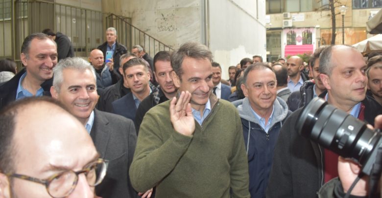 Βόλτα στο κέντρο της Λάρισας για τον πρωθυπουργό Κυριάκο Μητσοτάκη - Που πήγε (φωτορεπορτάζ)