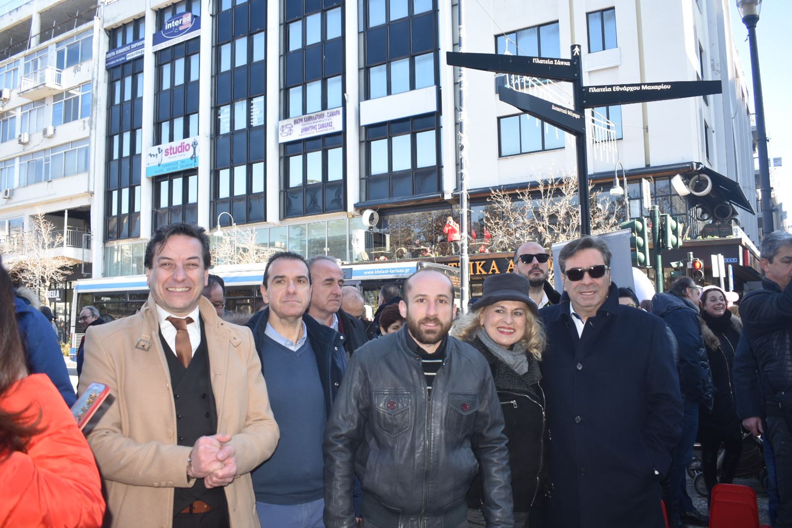 Η Ερμού όπως παλιά: Πλημμύρισε με νότες και κέφι το κέντρο της Λάρισας (φωτό - video)