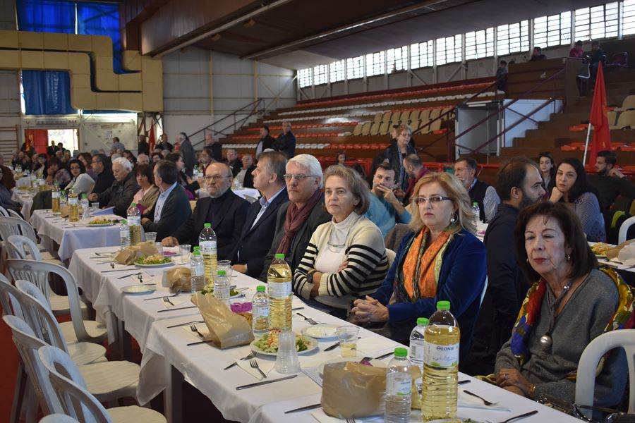 Δ. Κουτσούμπας από Λάρισα: «Η κυβέρνηση λογαριάζει χωρίς τον ξενοδόχο αν νομίζει πώς θα βγει άβρεχτη από την πολιτική που εφαρμόζει» (φωτο)