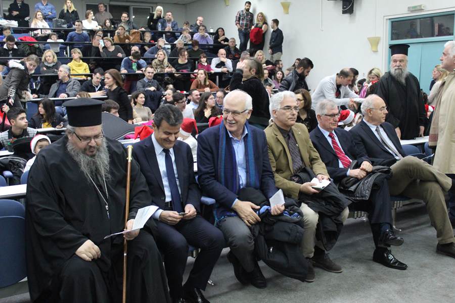 'Έλαμψαν τα “Χριστούγεννα για όλους” στη Λάρισα (φωτο)