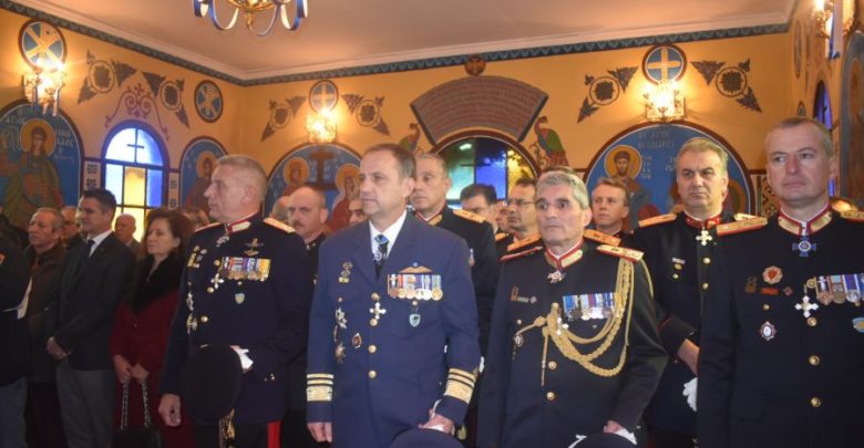 Λαμπροί εορτασμοί για την προστάτιδα του Πυροβολικού, Αγία Βαρβάρα, στο στρατόπεδο «Μπουγά» στη Λάρισα (φωτο) Λαμπροί εορτασμοί για την προστάτιδα του Πυροβολικού, Αγία Βαρβάρα, στο στρατόπεδο «Μπουγά» στη Λάρισα (φωτο)