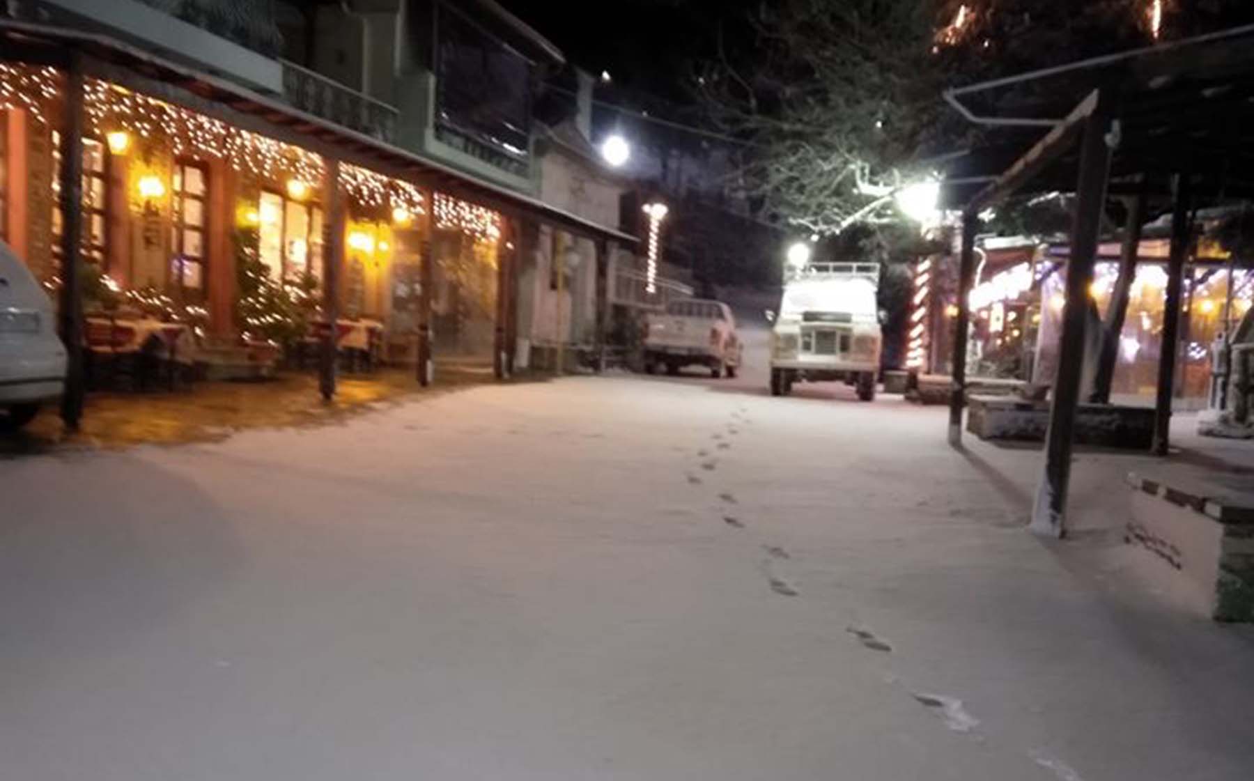 Ζηνοβία: Έπεσε χιόνι στα ορεινά του Κισσάβου - Τσουχτερό κρύο στη Λάρισα τις επόμενες ημέρες (φωτό - βίντεο)