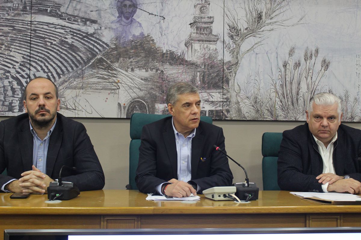 Αγοραστός: Αυξήθηκε ο τουρισμός στη Θεσσαλία – «Η Λάρισα πρέπει να περιμένει το Αρχαίο Θέατρο, δεν είναι ούτε Κρήτη ούτε Μύκονος…» (φωτο)