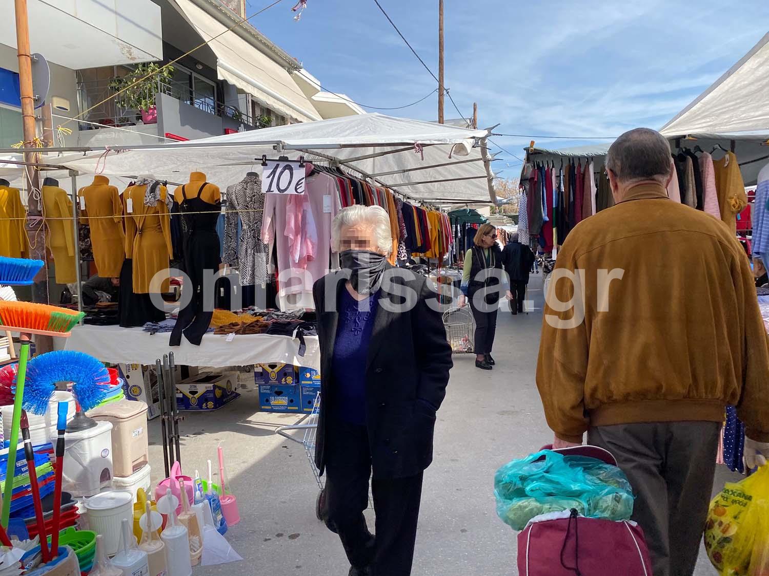 Δε βάζουμε μυαλό: Γεμάτη ηλικιωμένους η λαϊκή της Νεάπολης στη Λάρισα - Προβληματισμός στο δήμο Λαρισαίων (φωτό)