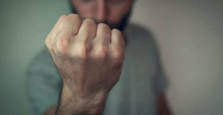 Βόλος: Προσπάθησε να χτυπήσει τον πατέρα του γιατί δεν του έδωσε χρήματα που ζητούσε! – ONLARISSA.GR Νέα Ειδήσεις Λάρισα