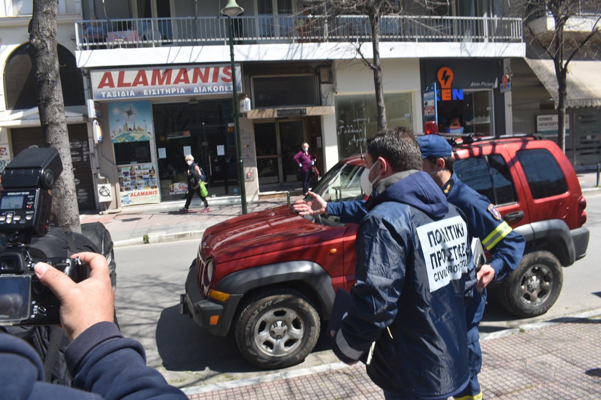 Χαρδαλιάς από Λάρισα: Θα πάρουμε όποια μέτρα είναι αναγκαία – Καλογιάννης: Κλείνουν οι λαϊκές αγορές, «επιστρατεύεται ξενοδοχείο» (φωτο - βίντεο)