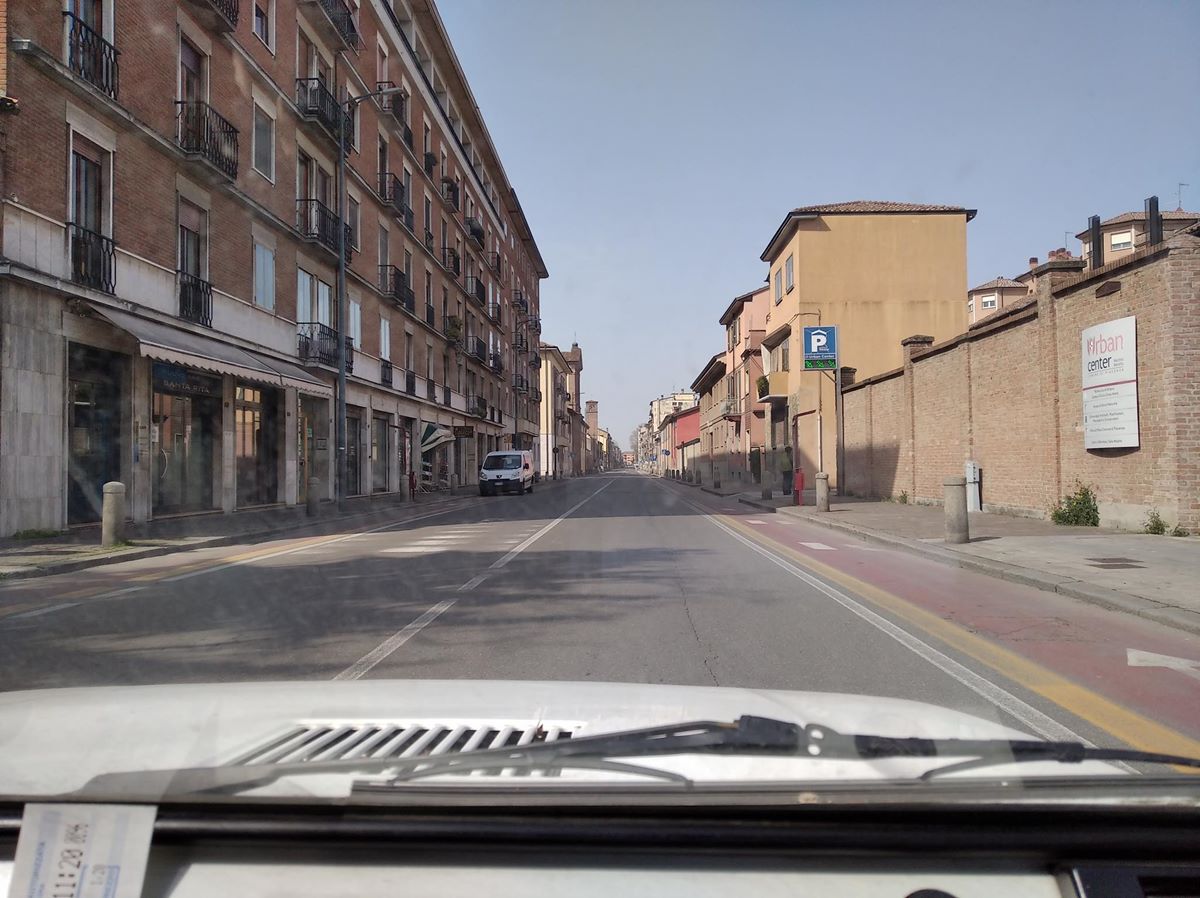 Κορωνοϊός: Νεαρή Λαρισαία από την περιοχή όπου ξεκίνησε ο εφιάλτης στην Ιταλία περιγράφει την «κόλαση» - Ακούγαμε τα ασθενοφόρα κάθε 20’ (φωτο)