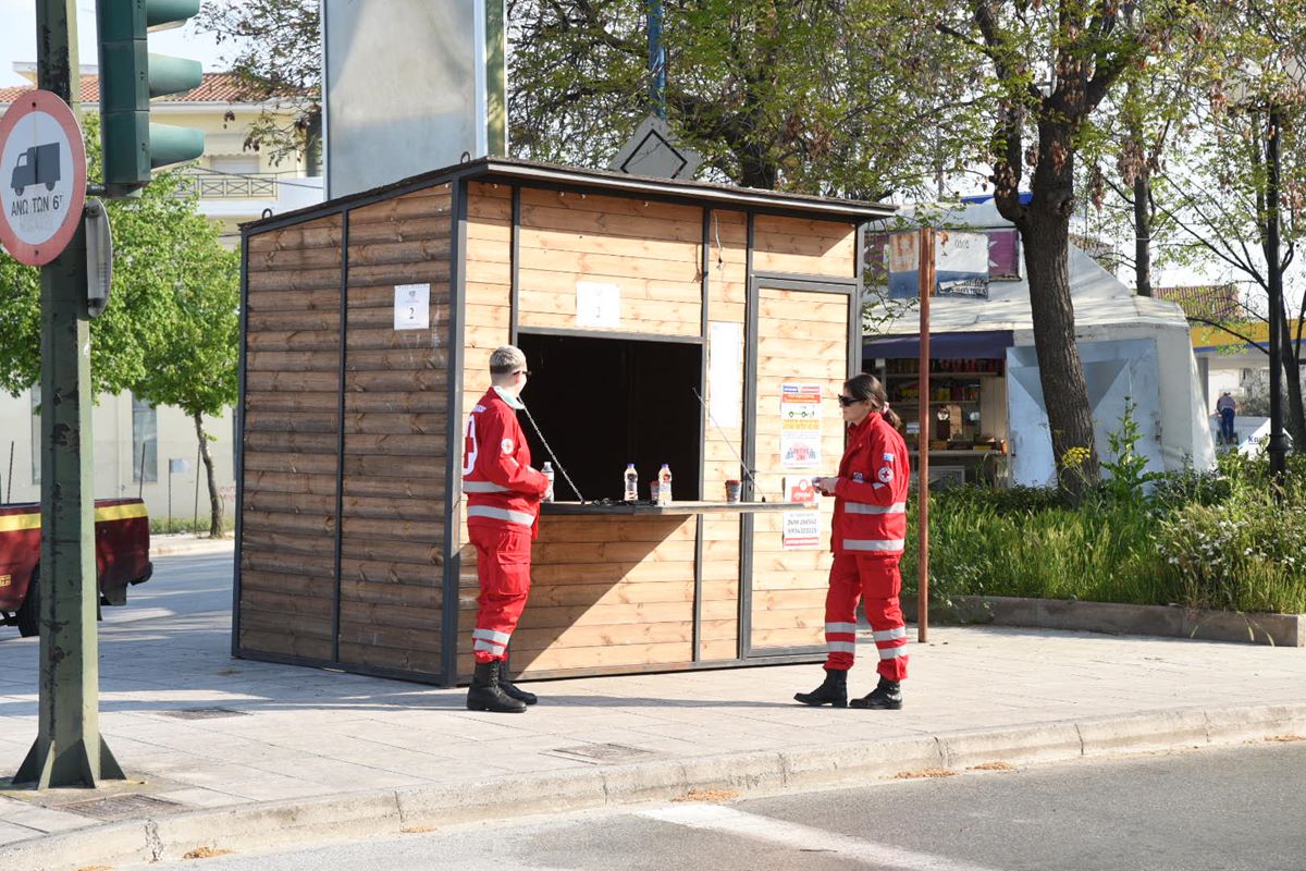 Αυτή είναι η σημερινή εικόνα στην περιοχή της καραντίνας της Νέας Σμύρνης στη Λάρισα – Φωτορεπορτάζ