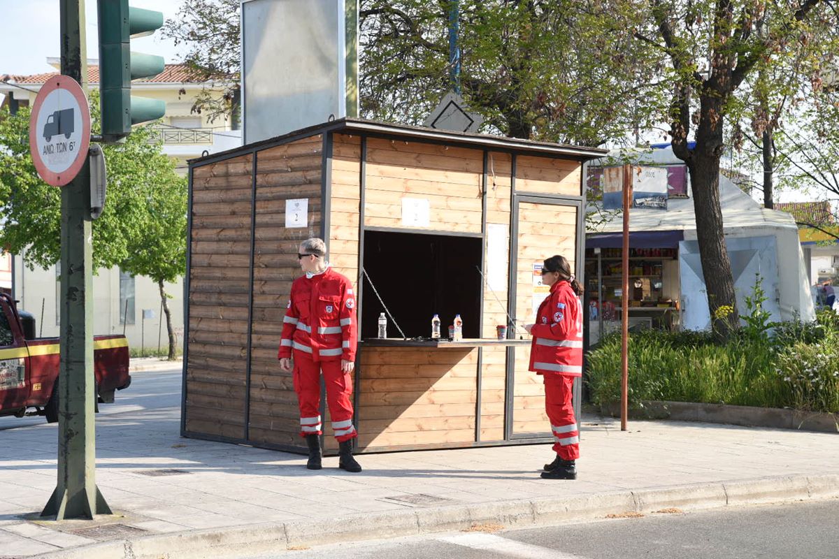 Αυτή είναι η σημερινή εικόνα στην περιοχή της καραντίνας της Νέας Σμύρνης στη Λάρισα – Φωτορεπορτάζ