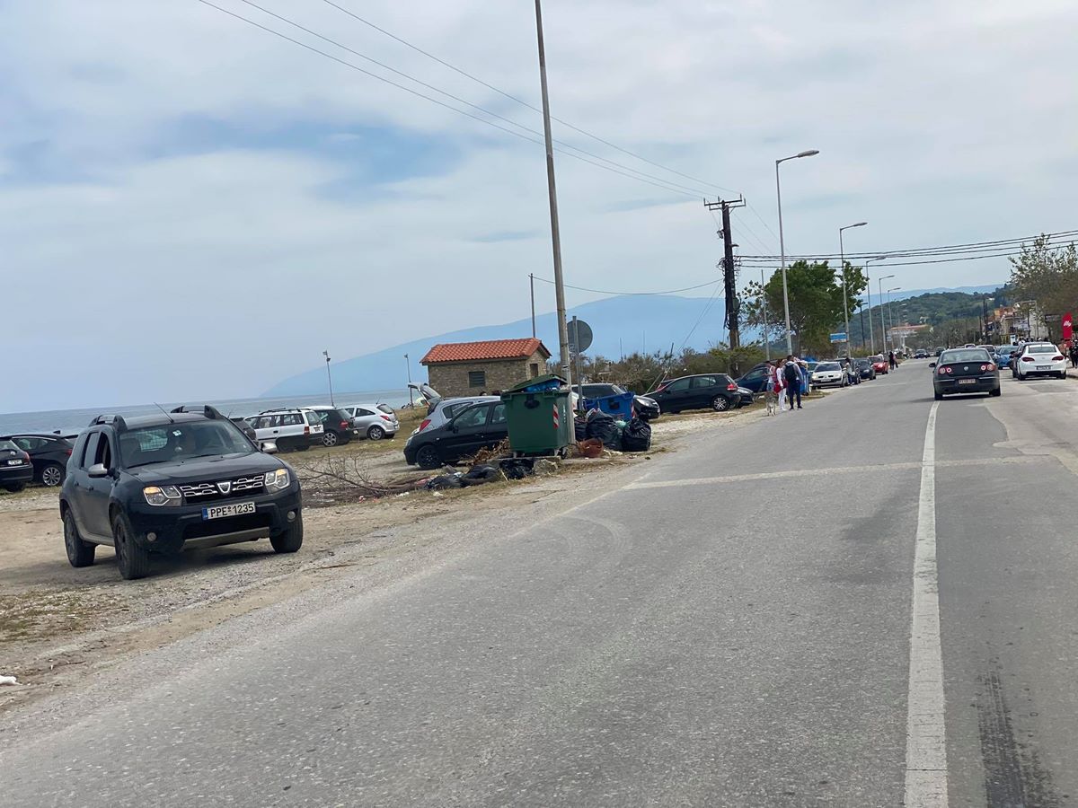 Γεύση από καλοκαίρι σήμερα Κυριακή στα παράλια της Λάρισας - Γέμισε η ακτή στον Αγιόκαμπο (φωτο)