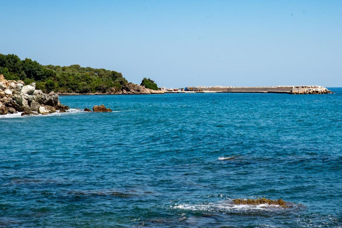 Λάρισα: Το μικρό γραφικό λιμανάκι στο Πολυδένδρι σαν καρτ ποστάλ – Φωτορεπορτάζ