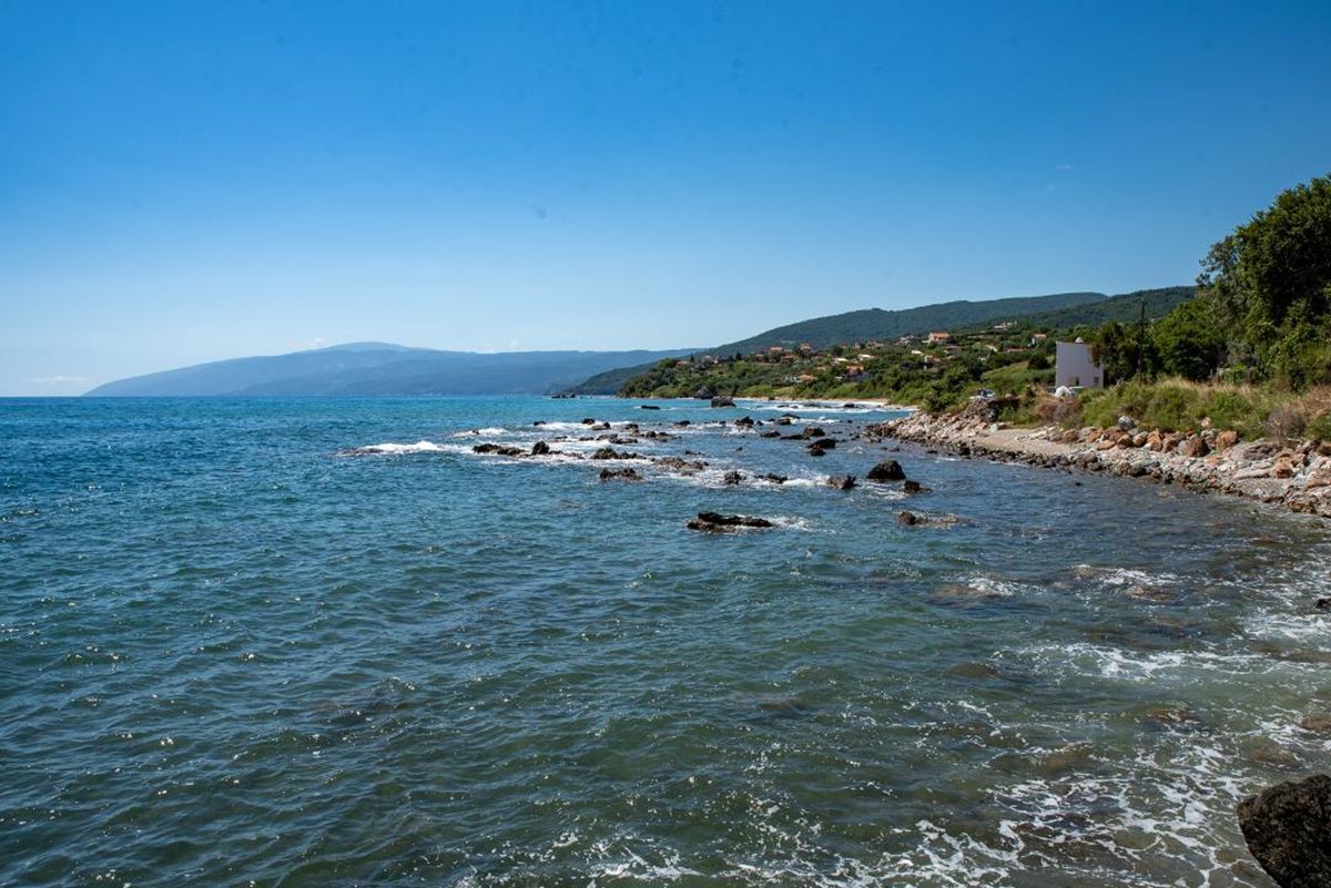 Λάρισα: Το μικρό γραφικό λιμανάκι στο Πολυδένδρι σαν καρτ ποστάλ – Φωτορεπορτάζ