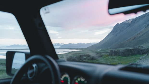 Ταϊλάνδη: Οδηγός έκανε στάση για να πάει τουαλέτα και φεύγοντας ξέχασε τη γυναίκα του