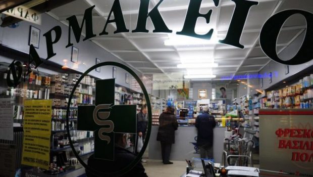 Ελλείψεις φαρμάκων: Ούτε αντιπυρετικά δεν έχουν τα φαρμακεία
