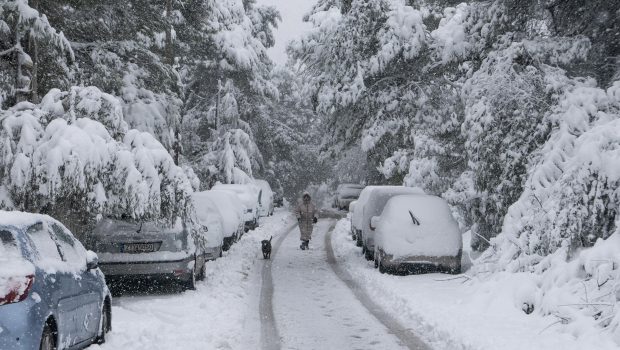 Καιρός: Οργή της Χριστίνας Ρήγου για προβλέψεις με χιόνια στην Αττική