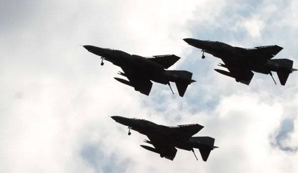 Ανδραβίδα: Συνετρίβη μαχητικό Φάντομ της Πολεμικής Αεροπορίας