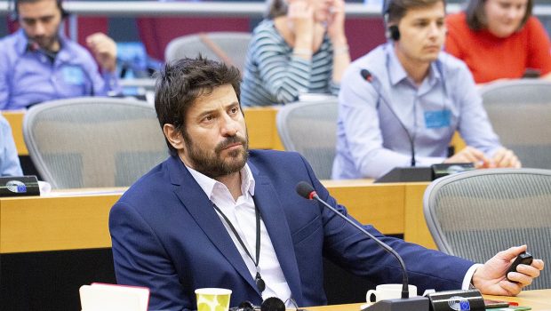 Αλέξης Γεωργούλης: Η απάντηση του για τις καταγγελίες